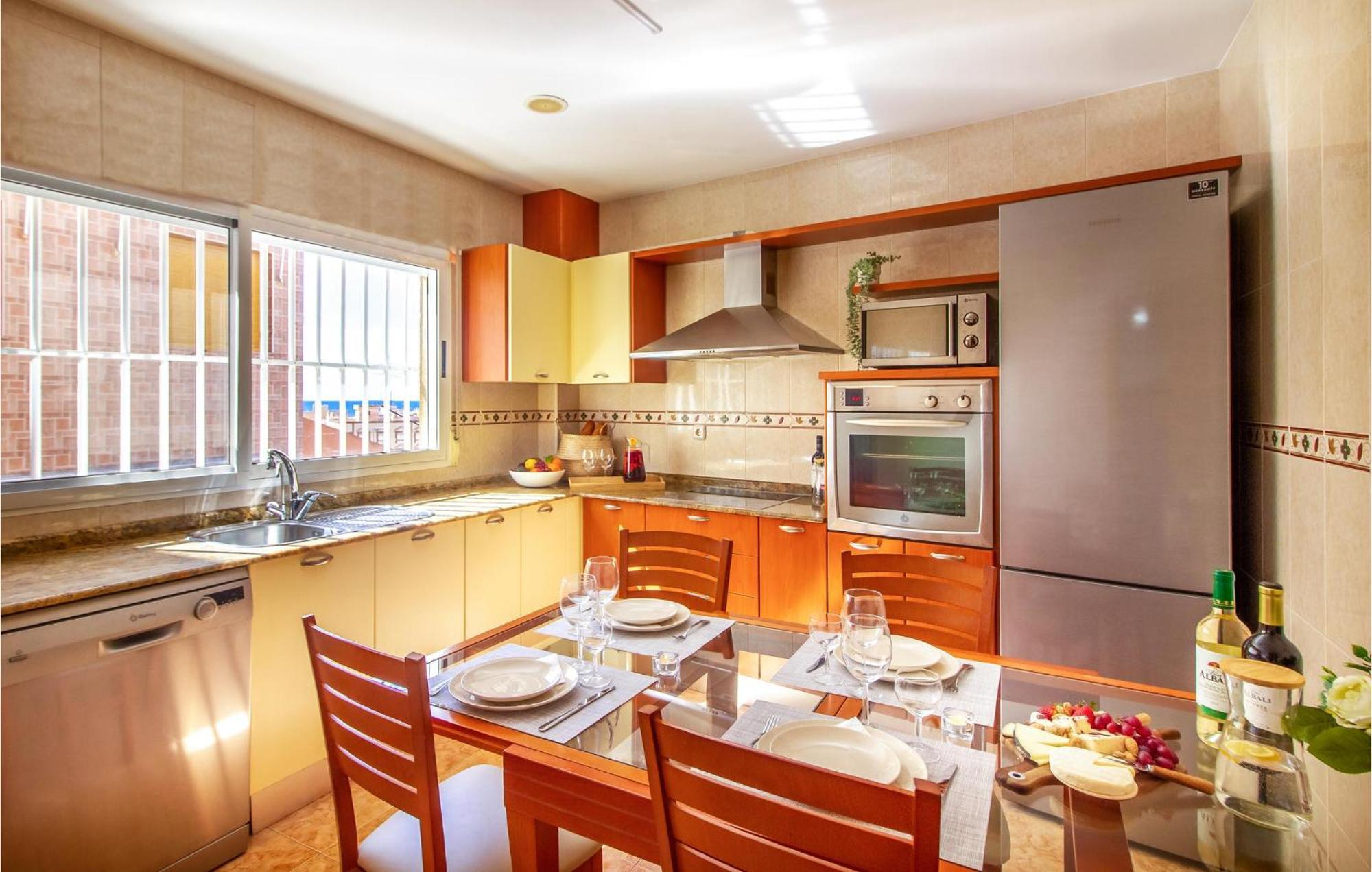 Cozy Apartment In Aguilas With Kitchen 外观 照片